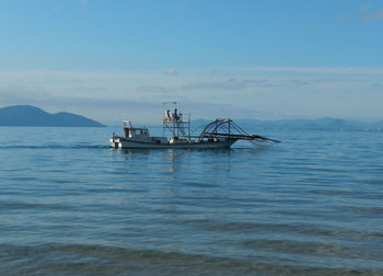 DSCN3099鮎漁の船.jpg