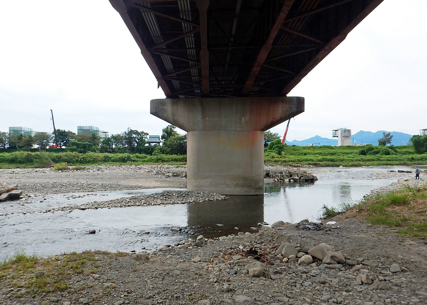 清流員弁川 水辺の憩