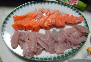 DSCN4344 サゴシの刺身.jpg
