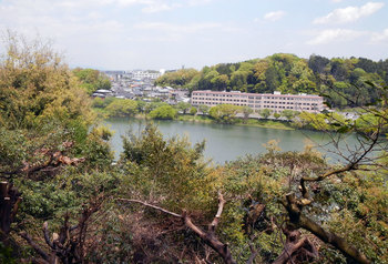 石山寺から眺める瀬田川の風.jpg